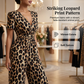 Leopardmønstret V-hals jumpsuit med vide ben