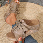Peep-toe-sandaler med kilehæl for damer