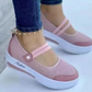 Damesneakers med pustende mesh og platåsåle (slip-on)