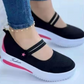 Damesneakers med pustende mesh og platåsåle (slip-on)