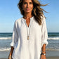 Casual ensfarget bluse med V-hals for kvinner