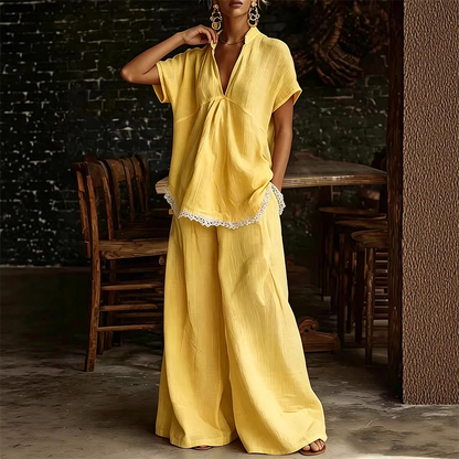 Loungewear-sett for kvinner med V-hals topp og vide bukser