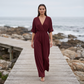 Elegant jumpsuit med V-hals og vide ben for kvinner
