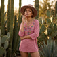 Vintage-bluse med blomsterbroderi og V-hals for kvinner