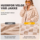 Damelue jakke med sjakkbrettmønster og trykknapper