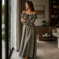 Uformell off-shoulder maxi-kjole for kvinner