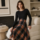 Elegant rutete kjole og crop top-sett for kvinner
