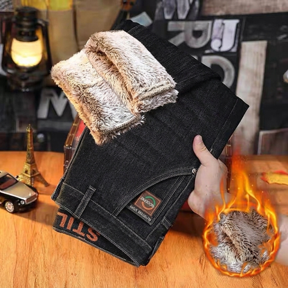 Herrejeans med tykk fôring av myk pels og stretch