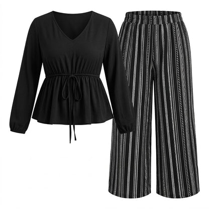 Damesett med V-hals peplum-topp og stripete bukse