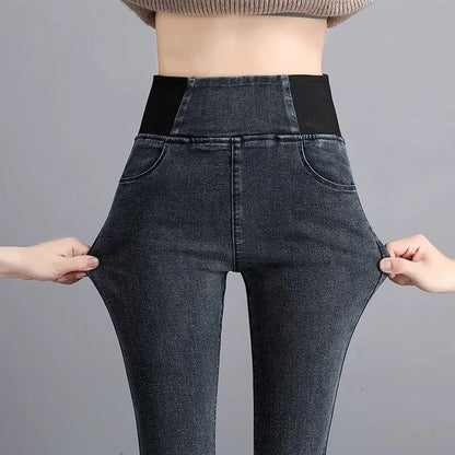 Bukser i jeans med strikk og høyt liv for kvinner